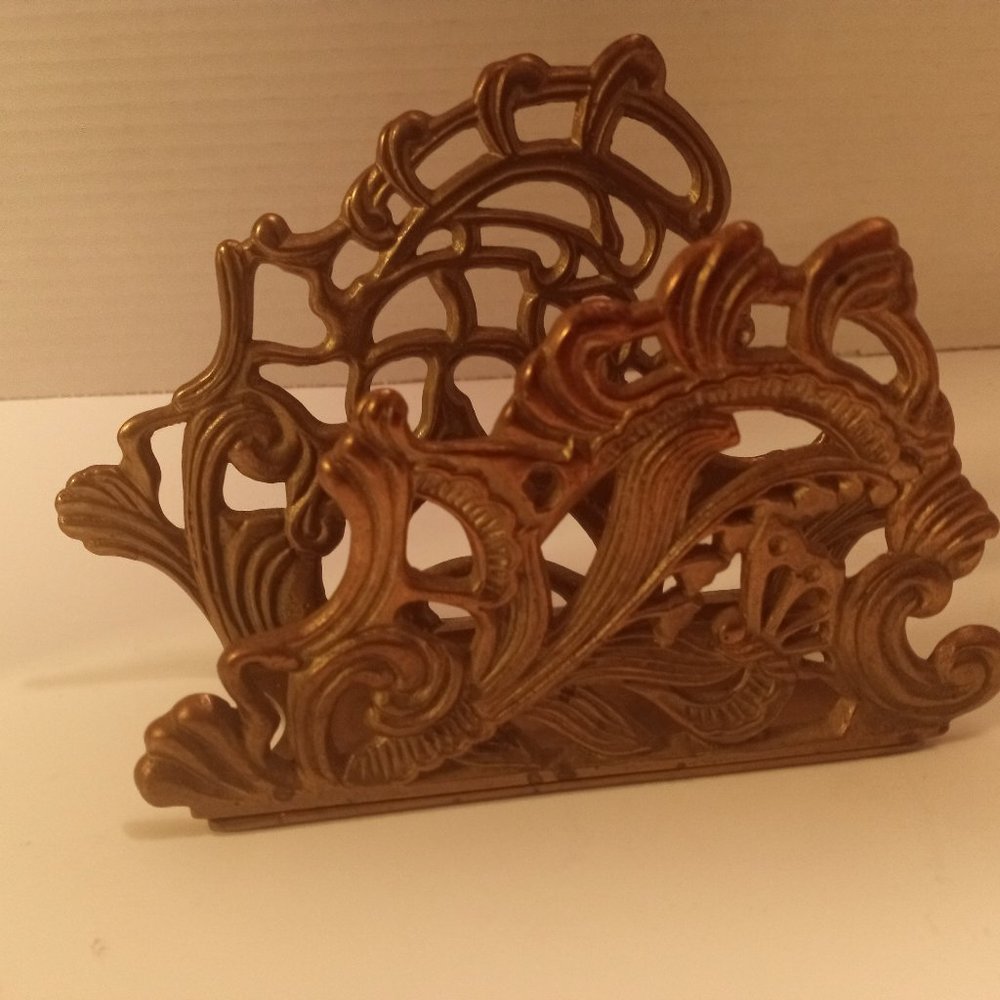 Napkin holder or letter holder